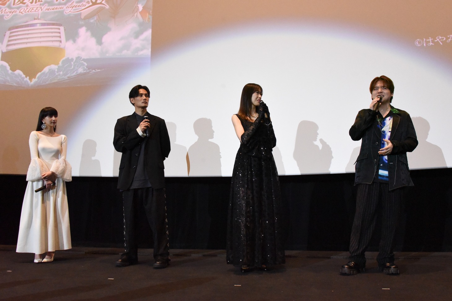 左からCocomi、加藤和樹、大和悠河、内田雄馬