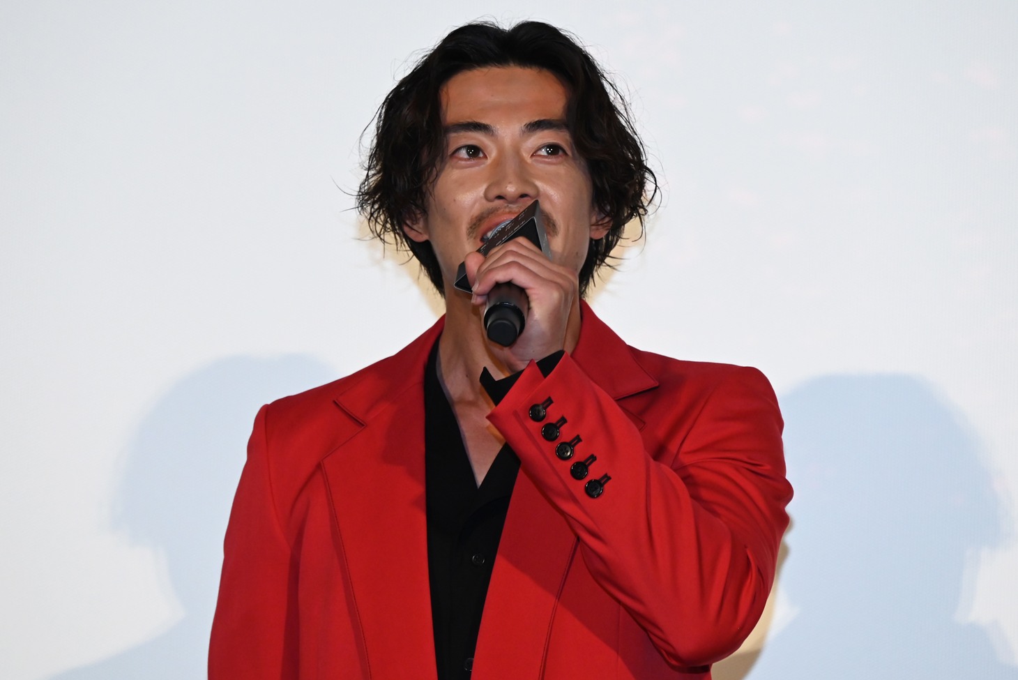大東駿介