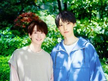 ドラマ「雨上がりの僕らについて」より、左から池田匡志演じる奏振一郎、堀夏喜演じる真城洸輔