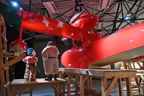 後方から見た「サボイアS-21」©1992 Hayao Miyazaki/Studio Ghibli, NN