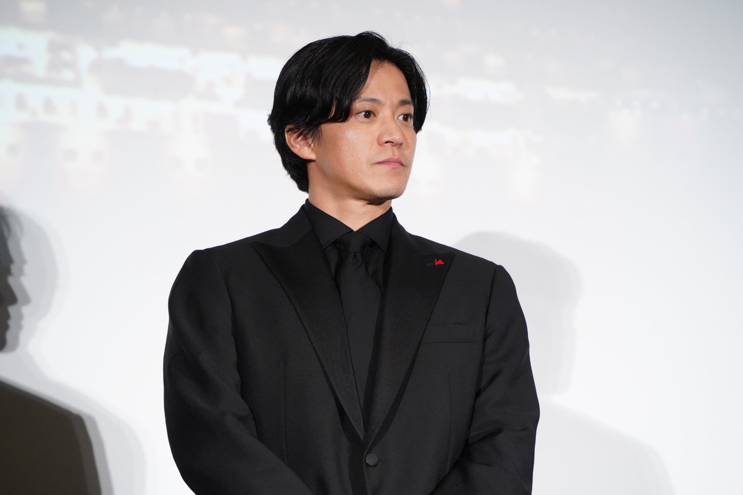 小栗旬