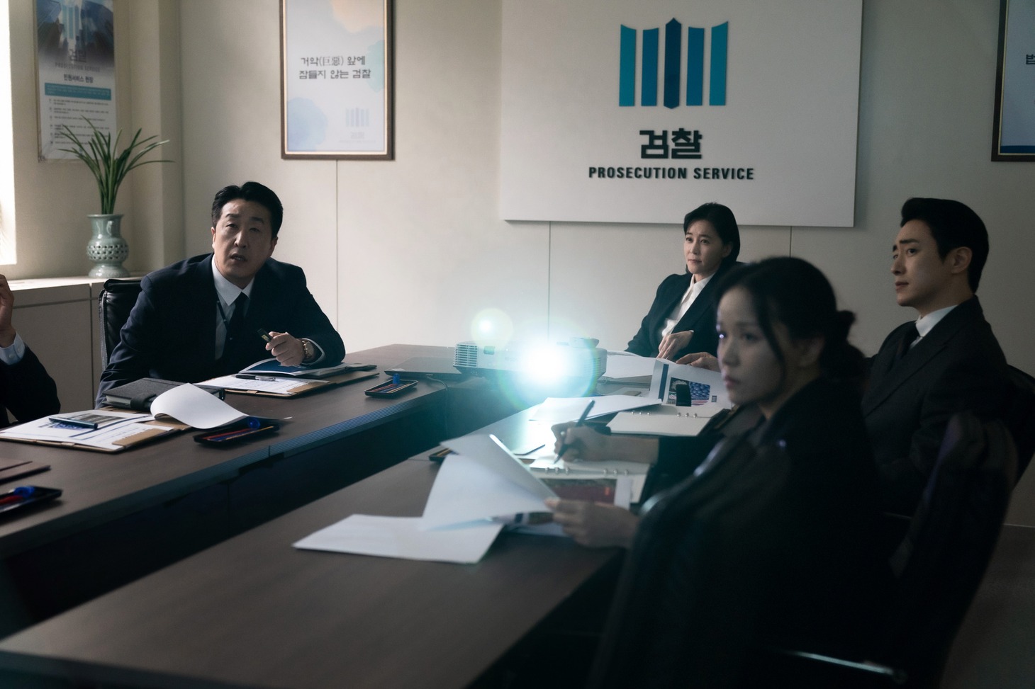 韓国ドラマ「良いが悪い、ドンジェ」場面写真