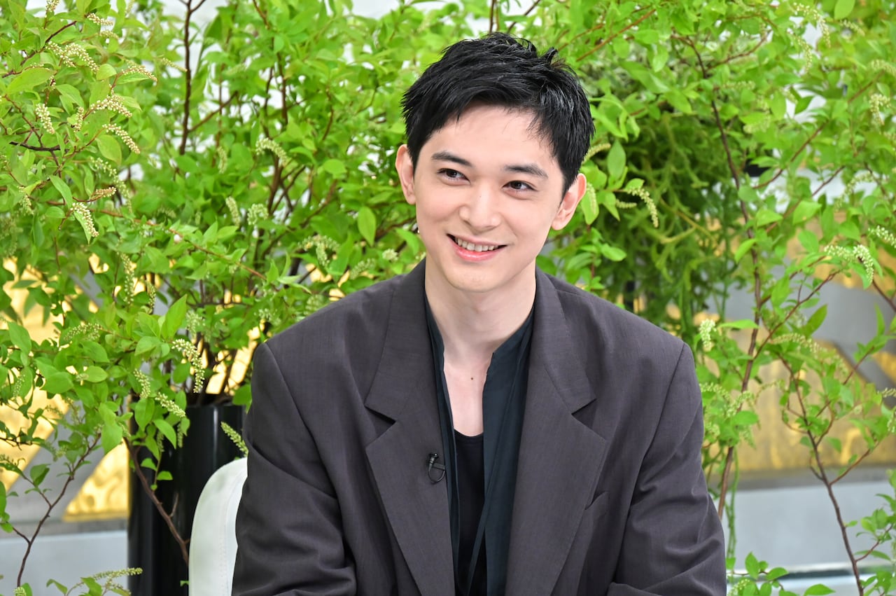 吉沢亮「日曜日の初耳学」で懐かし映像に赤面、“国宝級イケメン”への素直な思いも明かす