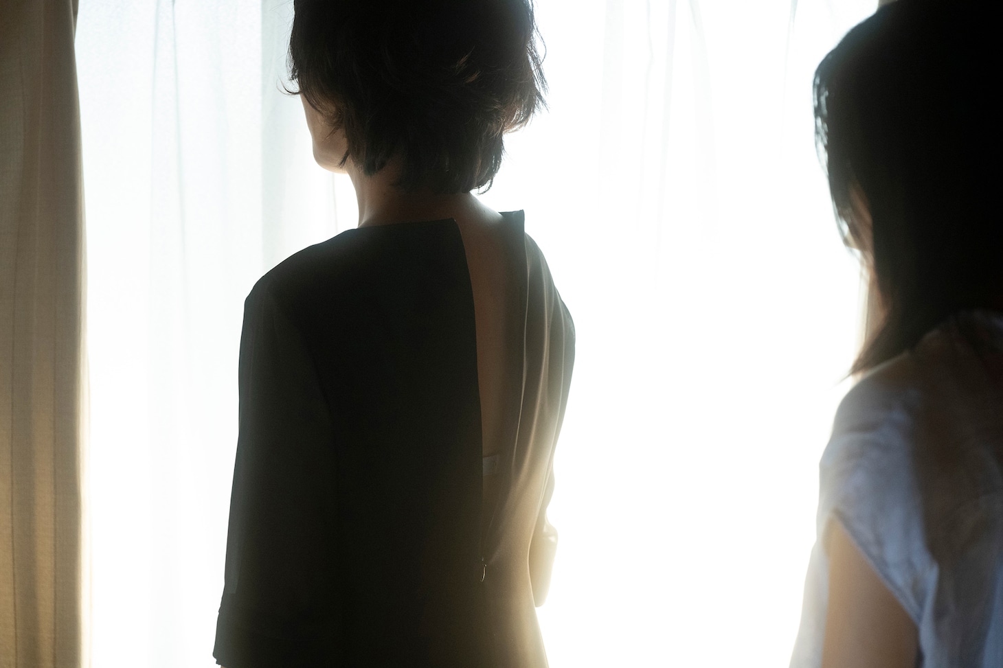 「夏の砂の上」新場面写真