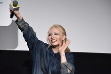 「やっほー！ 元気かー？」と、観客とコールアンドレスポンスを楽しむちゃんみな