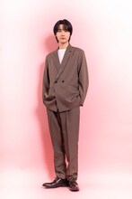 桜田通演じる鯛島亮介