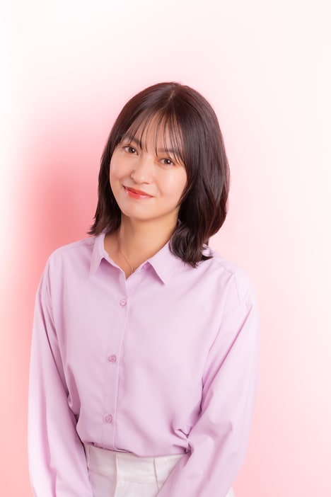 田辺桃子演じる海老原唯子