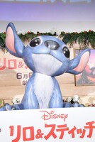 スティッチの巨大バルーン