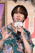 映画鑑賞前の観客を前に、重要なシーンの話をしかけて焦る中村海人