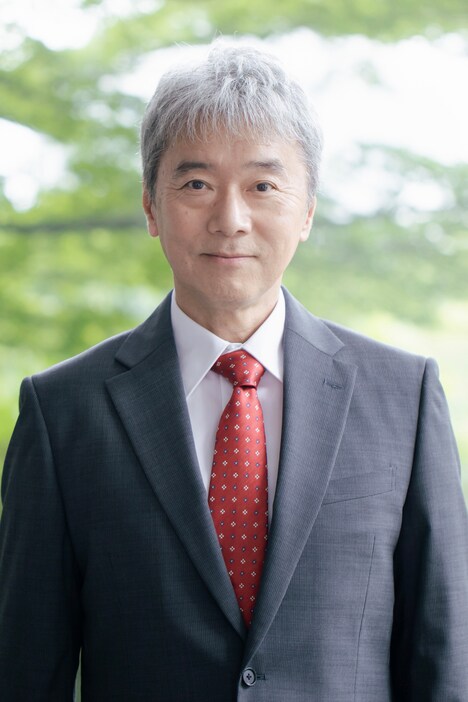 井原久役の尾美としのり