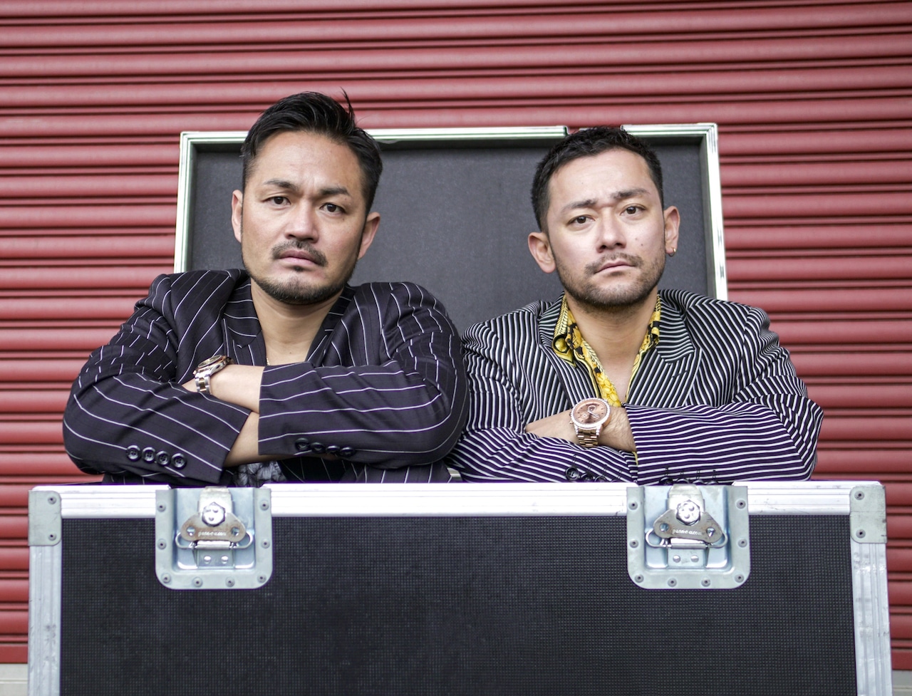 悪役俳優ユニット「純悪」の阿部亮平と山根和馬、ポジティブな人生観をTV番組でトーク