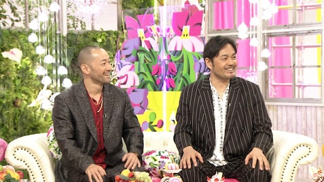 「超越ハピネス」に出演した山根和馬（左）、阿部亮平（右）