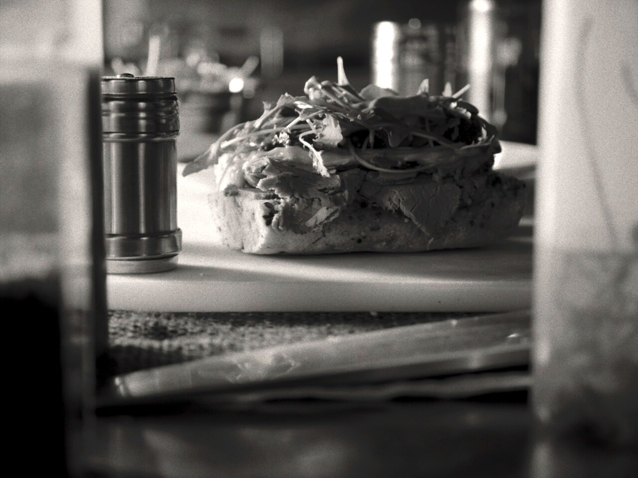 「ラ・コシーナ」主人公が恋人に作るサンドイッチのレシピ公開、マヨネーズはたっぷり