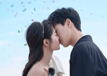 左からシュー・ルオハン（徐若晗）演じるシェン・シンルオ、リー・ユンルイ（李昀鋭）演じるルー・シンイエン