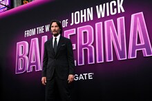 「バレリーナ：The World of John Wick」LAプレミアに参加したキアヌ・リーヴス
