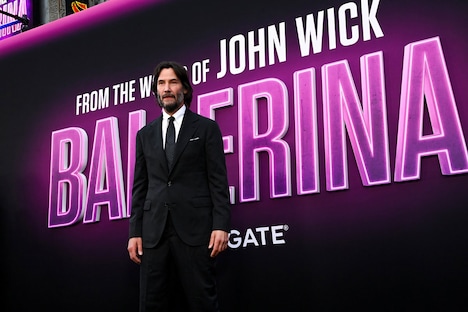 「バレリーナ:The World of John Wick」LAプレミアに参加したキアヌ・リーヴス