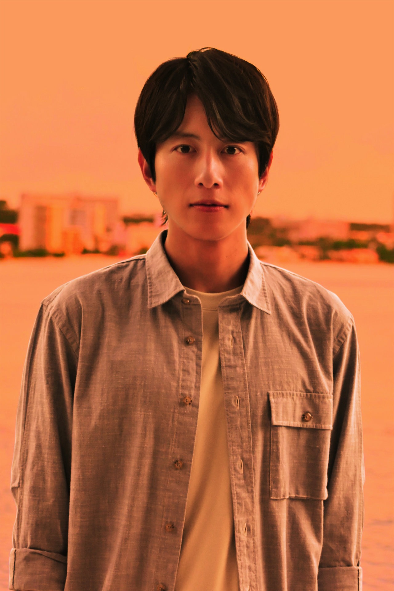 「私があなたといる理由～グアムを訪れた3組の男女の1週間～」より、溝端淳平演じる泉陽介