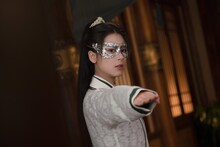 チャオ・ツァオイー（趙昭儀）演じる花溶（かよう）