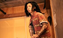 「ラブ・イン・ザ・ビッグシティ」より、タトゥー彫師役のチュ・ジョンヒョク