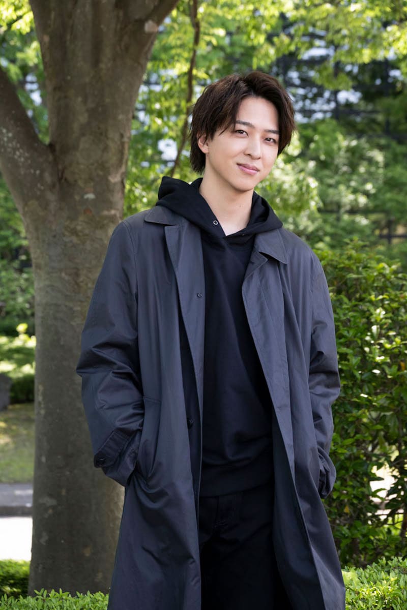 日曜劇場「キャスター」より、謎の男を演じる寺西拓人