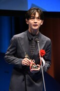 新人男優賞（南俊子賞）を受賞した齋藤潤