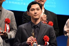主演男優賞を受賞した吉沢亮