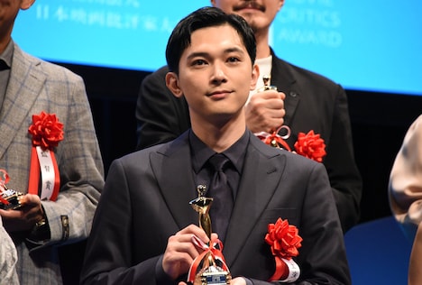 主演男優賞を受賞した吉沢亮