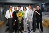左から田口浩正、吹越満、井ノ原快彦、羽田美智子、津田寛治、深川麻衣、原沙知絵