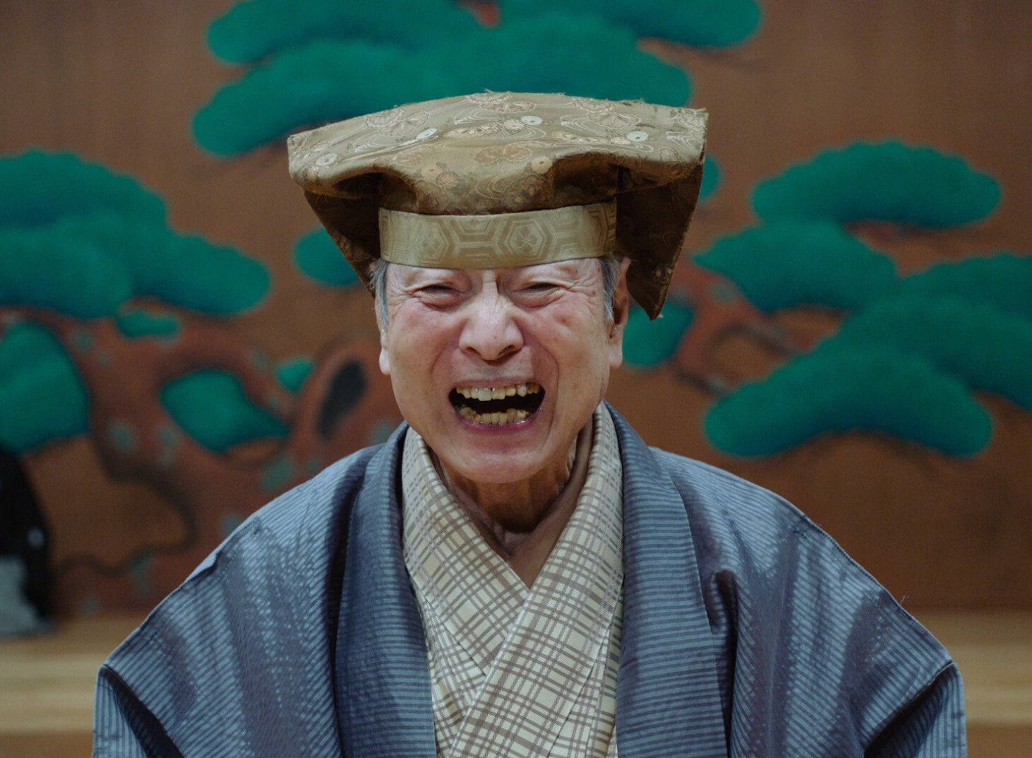 「六つの顔」場面写真