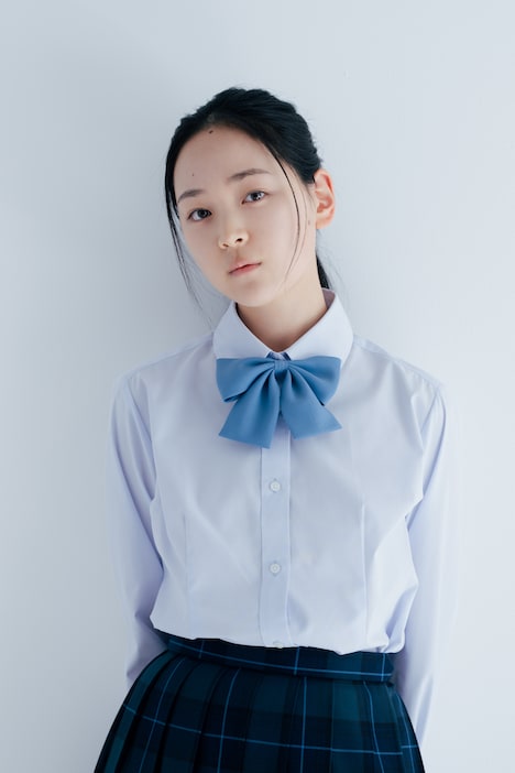 北原かえでを演じる中野有紗