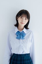 堀麻里佳を演じる菊地姫奈
