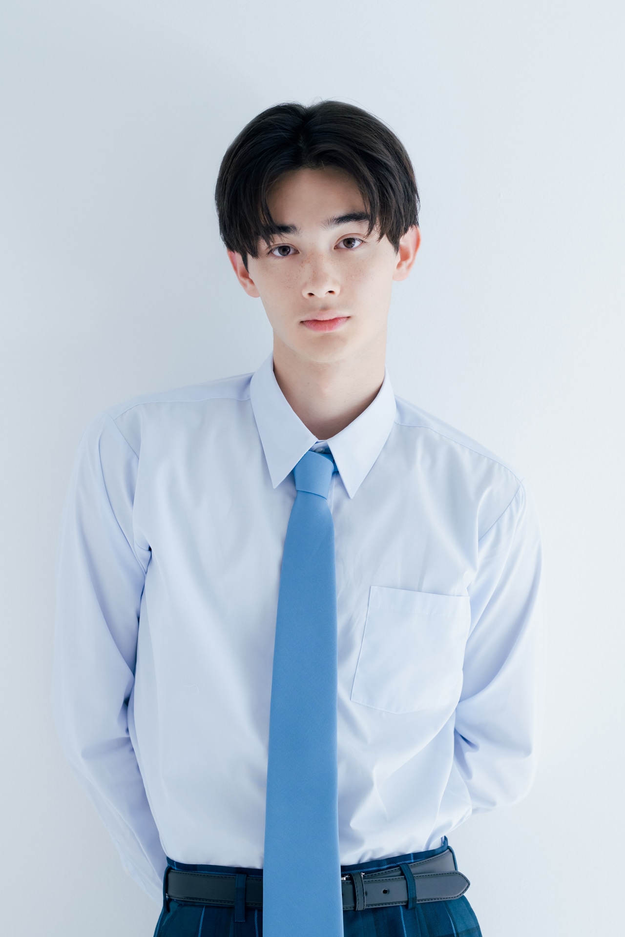 有島ルカを演じる栄莉弥