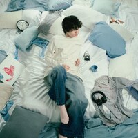 ルイ「枕にキスした」ジャケット写真