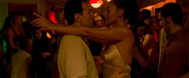 「アレックス STRAIGHT CUT」場面写真 ©2020 / STUDIOCANAL - Les Cinémas de la Zone - 120 Films.
All rights reserved.