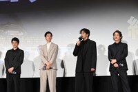 左から池松壮亮、松坂桃李、小栗旬、窪塚洋介