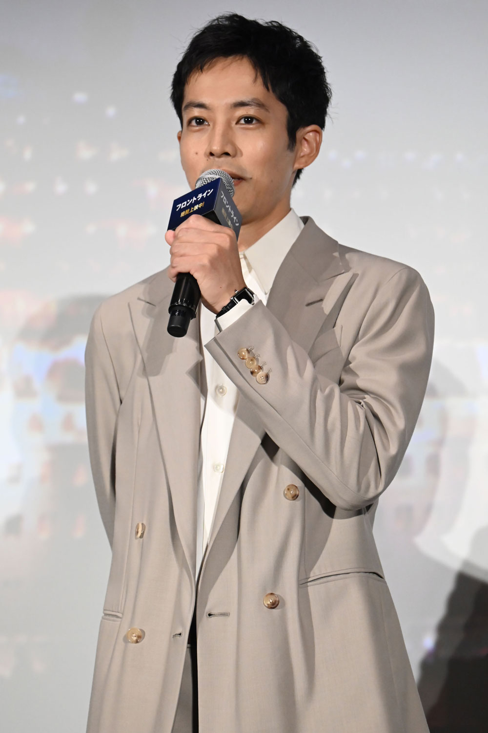 松坂桃李