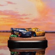 「Happyくじ / PIXAR 2025」D賞の「シーンフィギュア『カーズ／クロスロード』」（イメージカット）