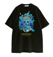 「ファンタスティック・プラネット」オリジナルTシャツ（Q-TAデザイン）のイメージ（税込価格7700円 / S・M・L・XL）