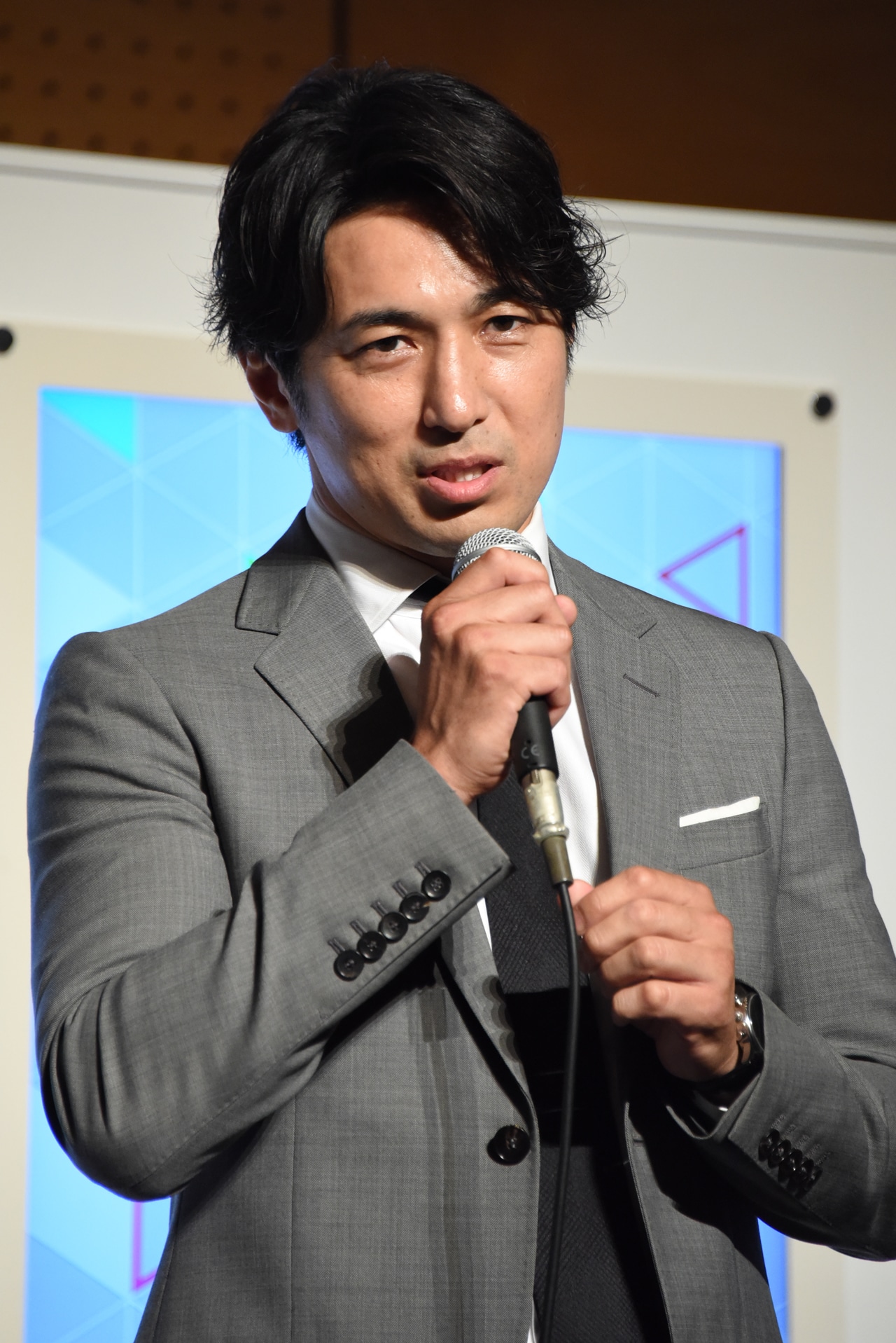 高橋光臣