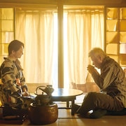 宮本亞門が能登への思い込めた短編の場面写真、鹿賀丈史に常盤貴子・小林虎之介ら寄り添う