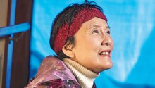 「生きがい IKIGAI」より、根岸季衣演じるボランティアセンター職員・上田
