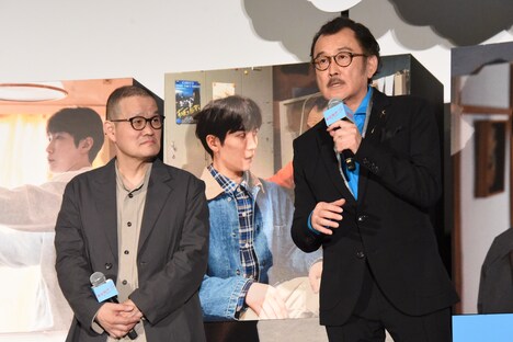 左から中田秀夫、吉田鋼太郎