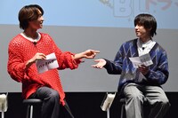 左から阿部顕嵐、阿久津仁愛