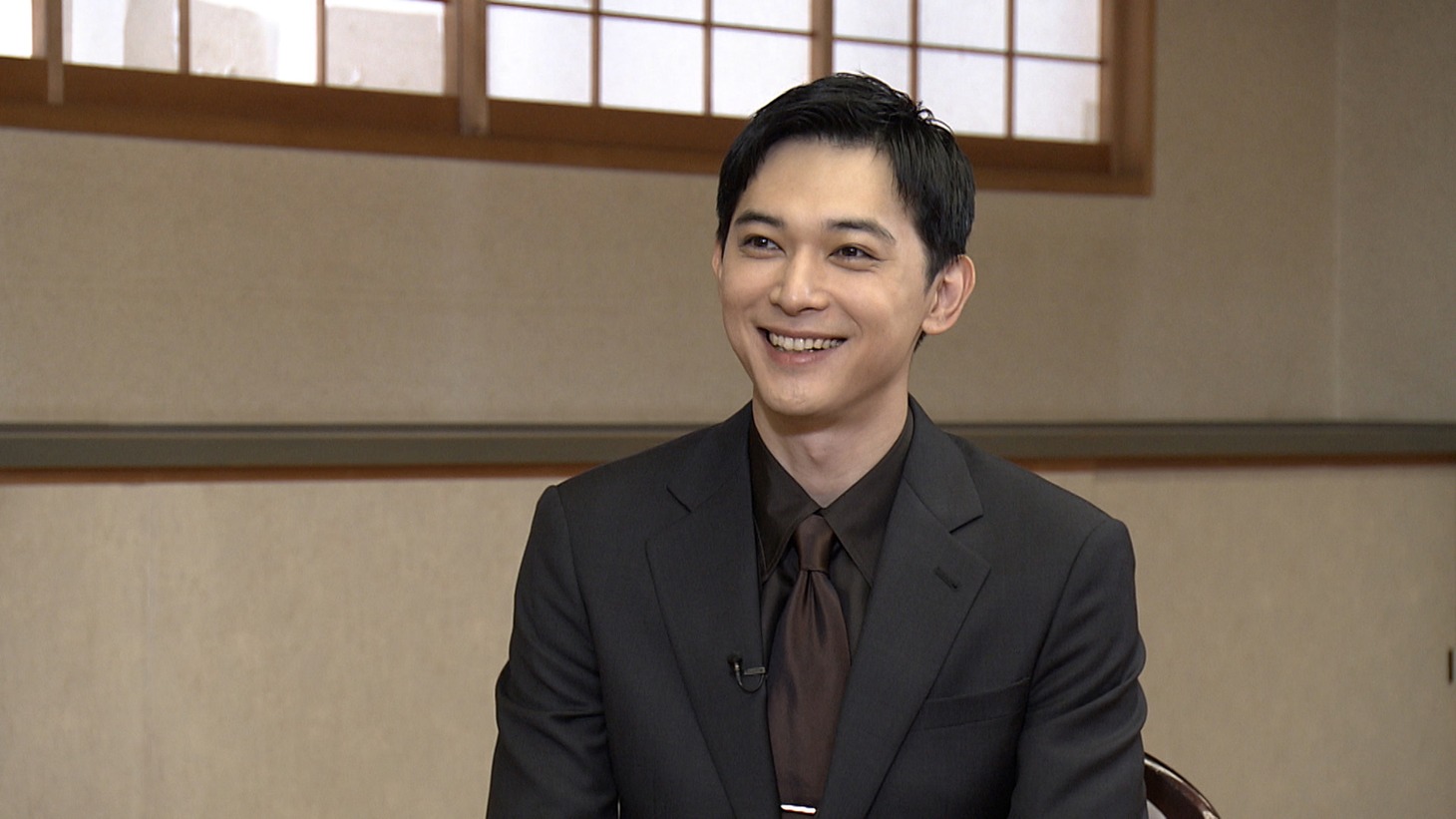 「『スイッチインタビュー』吉沢亮×四代目中村鴈治郎」より、吉沢亮