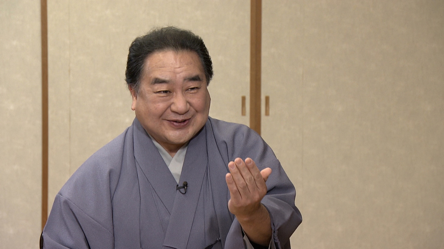 「『スイッチインタビュー』吉沢亮×四代目中村鴈治郎」より、中村鴈治郎（左）