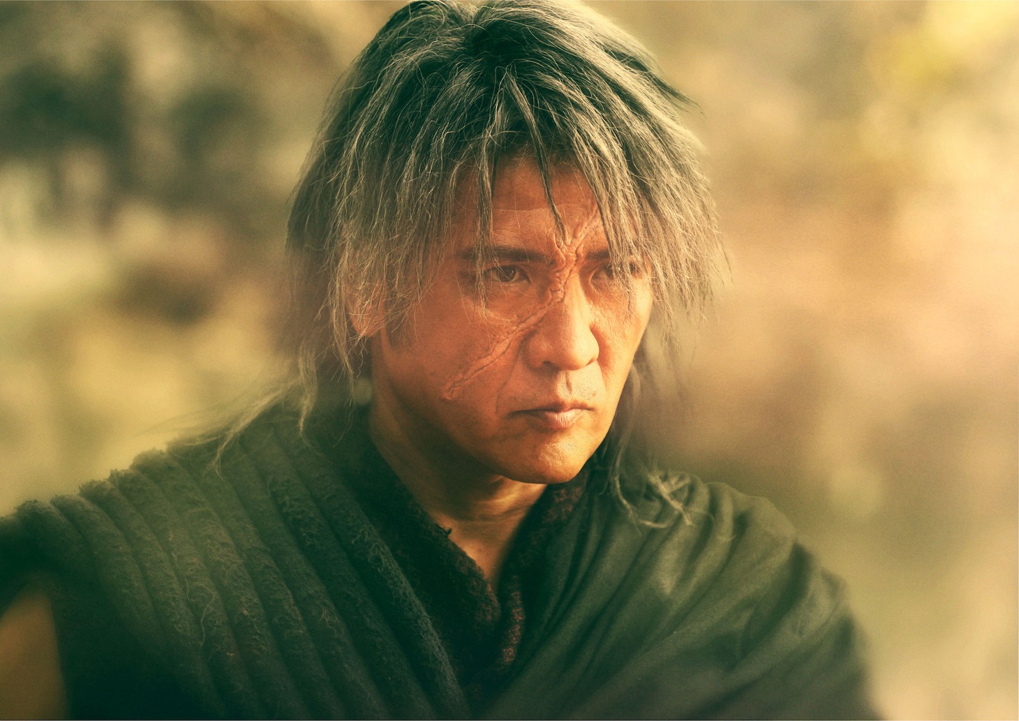 「キングダム 大将軍の帰還」より、吉川晃司演じる龐煖