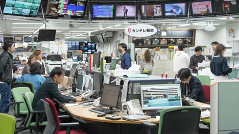 ドキュメンタリー映画「揺さぶられる正義」場面写真