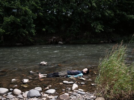 「わたのはらぞこ」場面写真