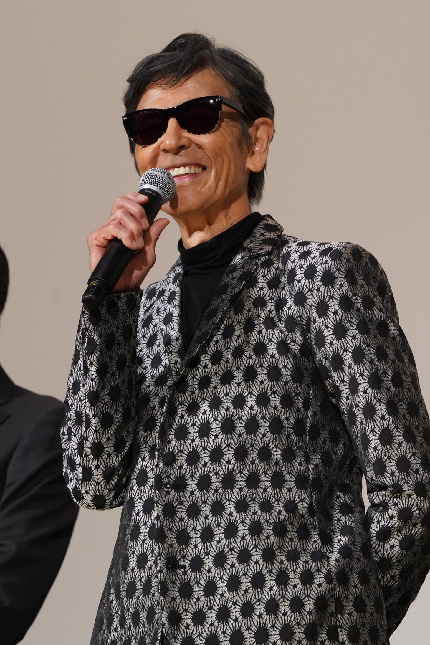 柴田恭兵