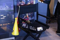 「ゴジラVSキングギドラルーム」の椅子